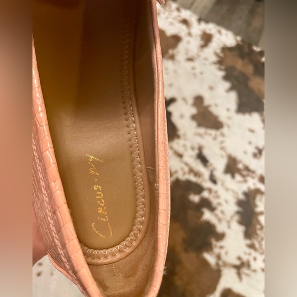 Sam Edelman Vegan Leather Lug Sole Deana Loafer, Malibu Peach, 11, Like New - Picture 3 of 16